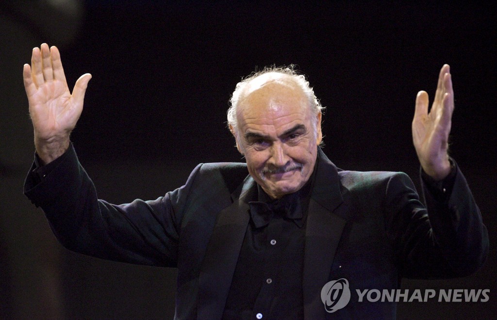 (FILE) BRITAIN CINEMA CONNERY OBIT