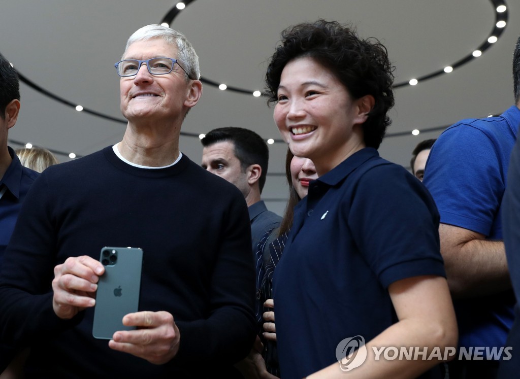 US-APPLE-UNVEILS-NEW-PRODUCT-UPDATES-AT-ITS-CUPERTINO-HEADQUARTE