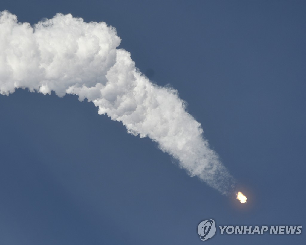 SPACEX LAUNCHES GPS SATELLITE