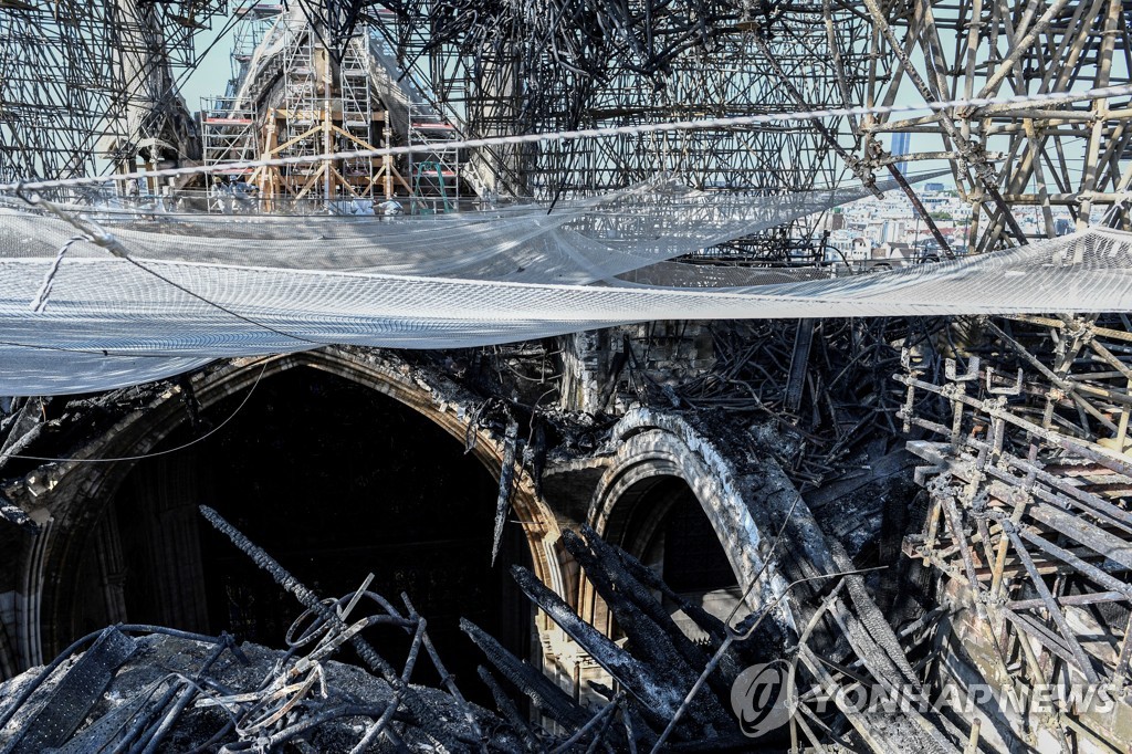 FRANCE-NOTREDAME/BUILDING SITE