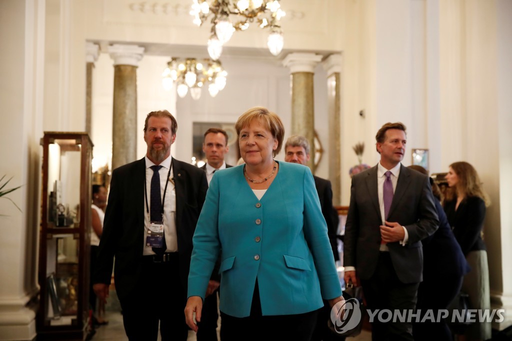 G7-SUMMIT/