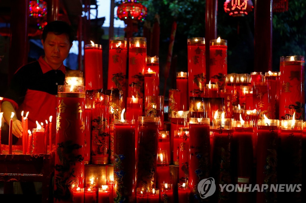 LUNAR-NEWYEAR/INDONESIA