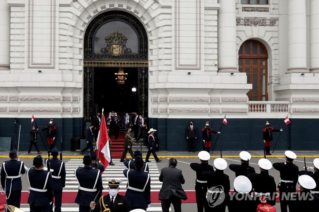 PERU-POLITICS/