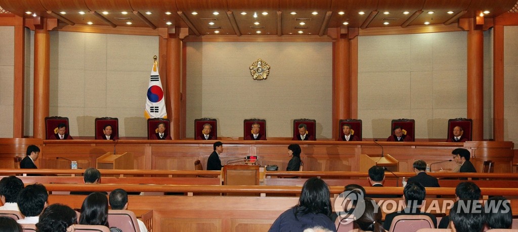 헌재, 남성 군복무 및 학원 운영시간 제한 관련 공개변론