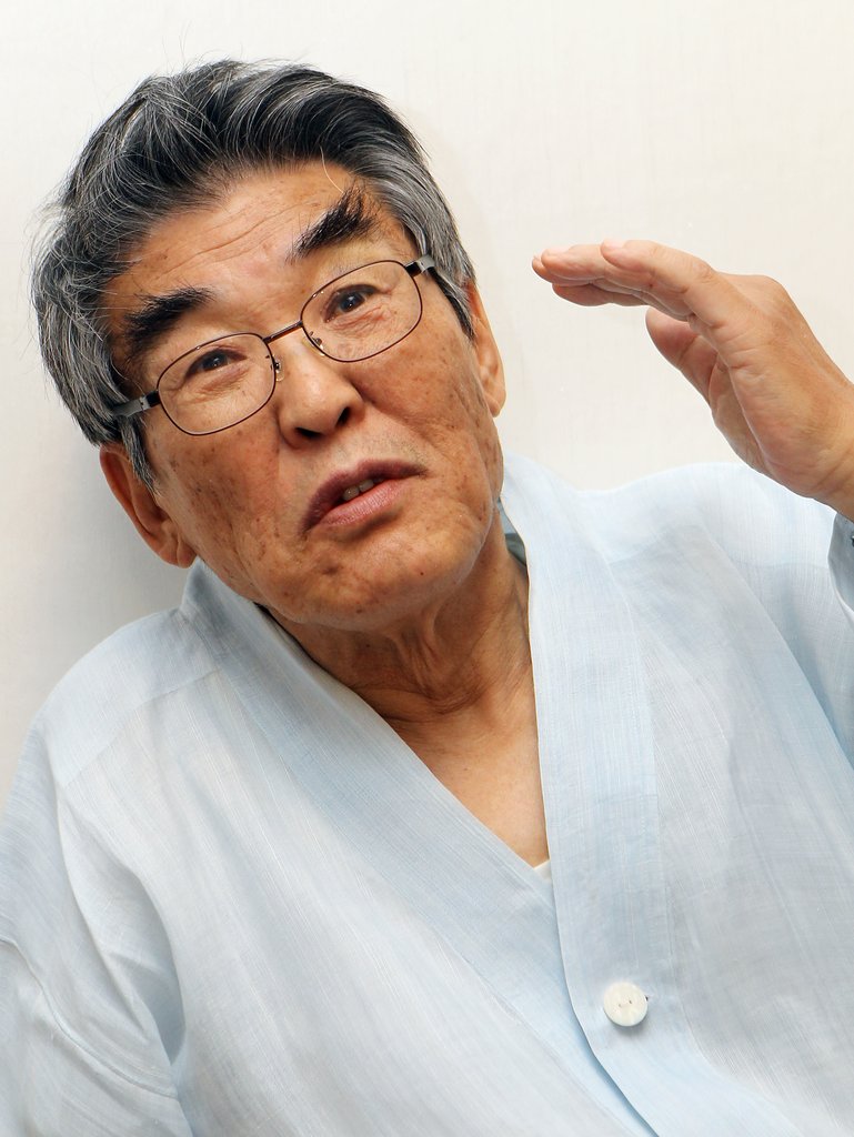 김지하 시인, '남조선 뱃노래' 재출간