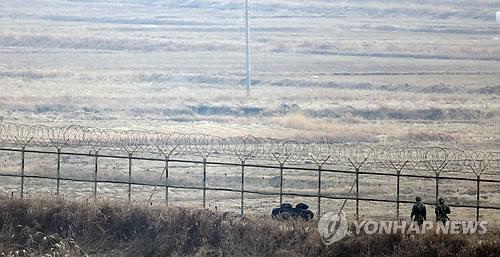 서부전선 GOP서 수류탄 폭발…육군 일병 사망 - 1