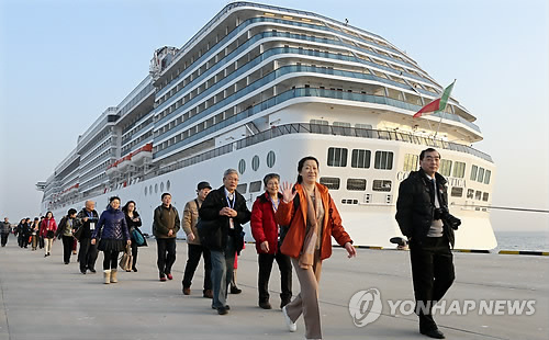 제주 찾은 크루즈 관광객