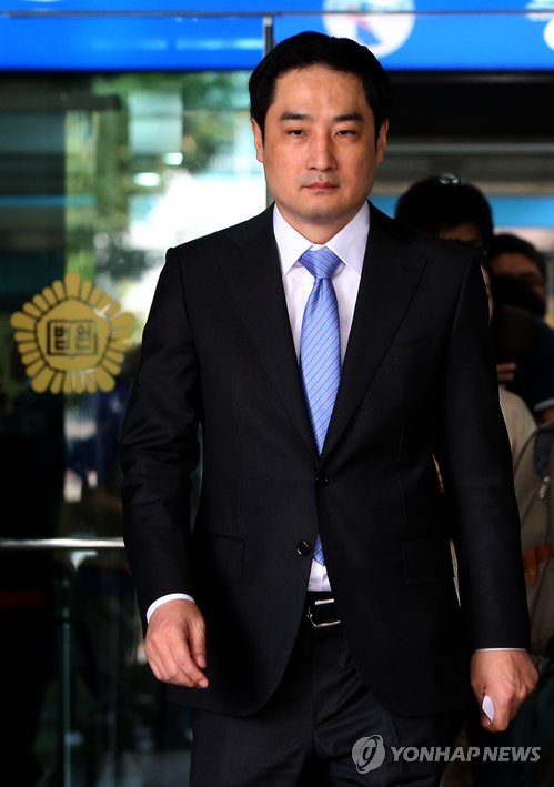 강용석 전 의원, 아나운서 비하 발언 '무죄'