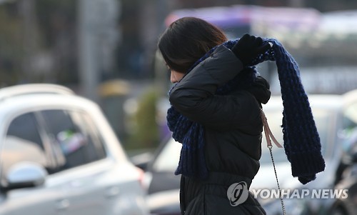 <날씨> 기온 '뚝' 주말내내 매우 추워…영동·경상 비(29일) - 1