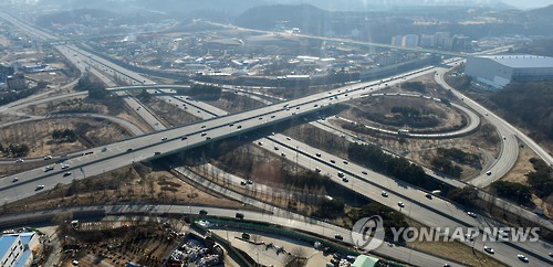 설 연휴 마지막 날…고속도로 소통 '원활'