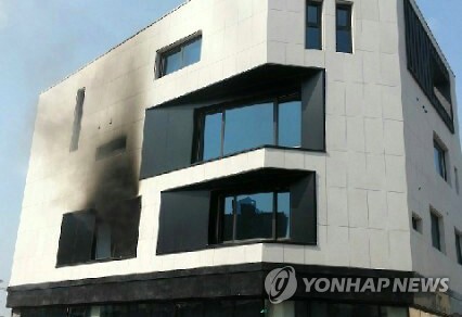원주 원룸 신축공사장서 폭발사고…1명 부상
