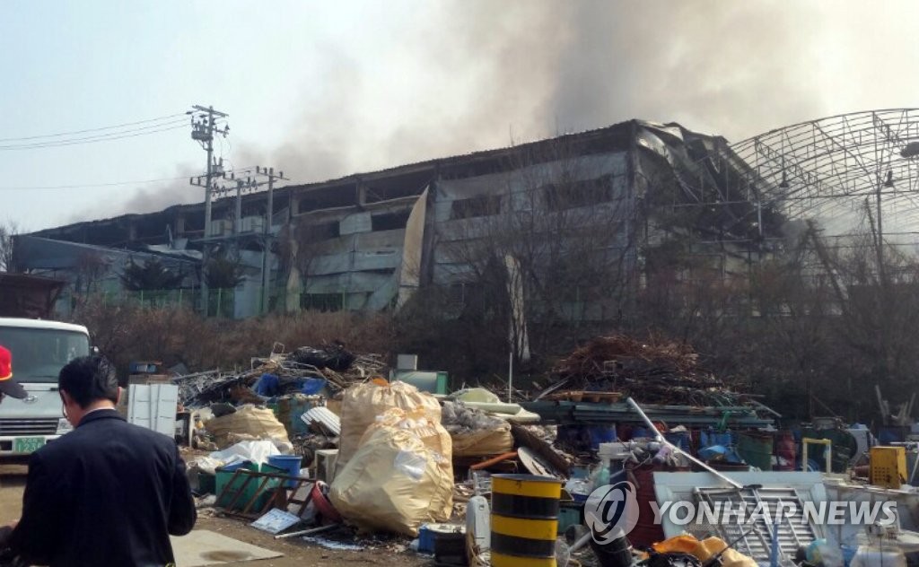 아산 자동차 시트 생산 공장서 불