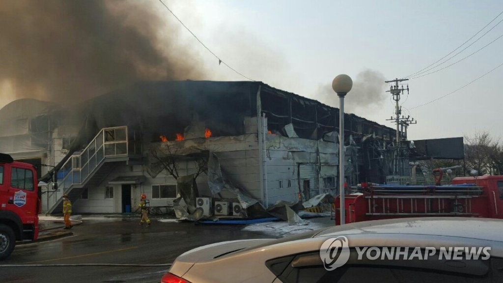 아산 자동차 시트 생산 공장서 불