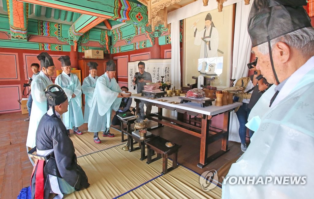 류인석 선생 제32회 춘천 의암제