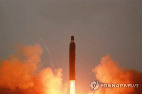북한의 무수단 미사일 시험발사 장면