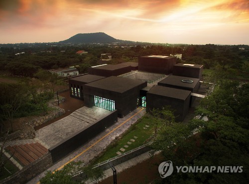 제주도립 김창열미술관