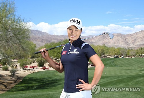LPGA 하나은행 챔피언십 1라운드를 마치고 은퇴하는박세리.