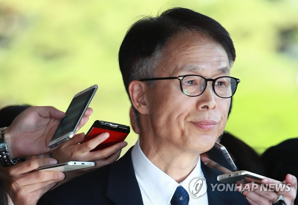정현식 전 K스포츠재단 사무총장 검찰 재소환