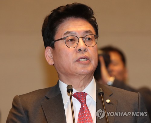 자유한국당 정우택 원내대표(자료사진)