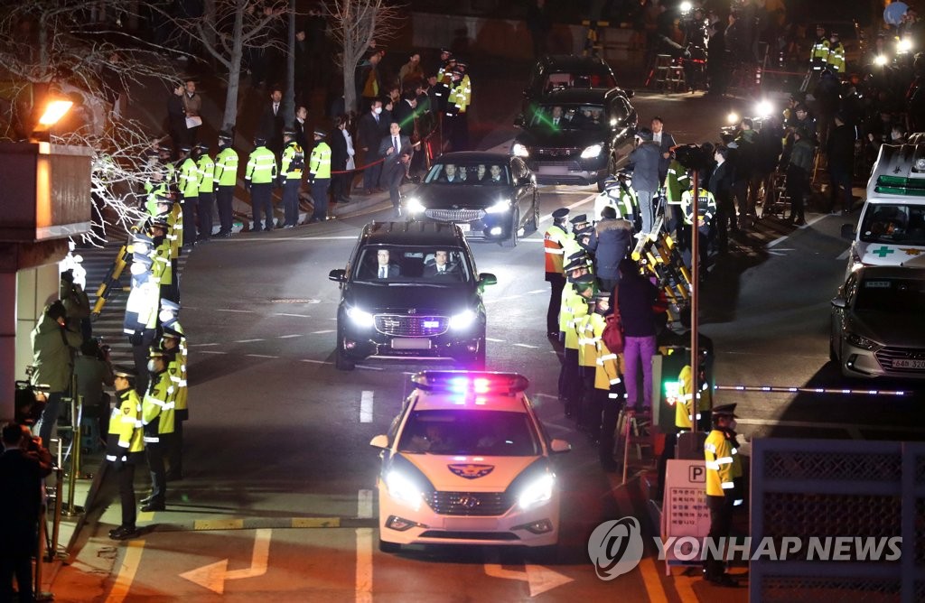 [박근혜 구속] 구치소로 향하는 차량행렬