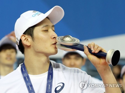 MVP 선정된 문성민