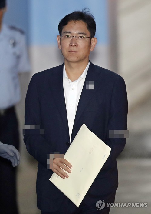 법정 향하는 이재용