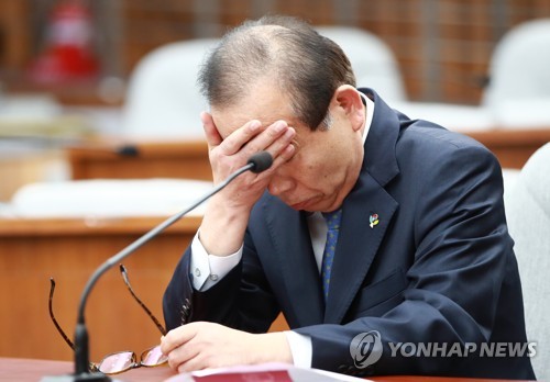 공세 속에서