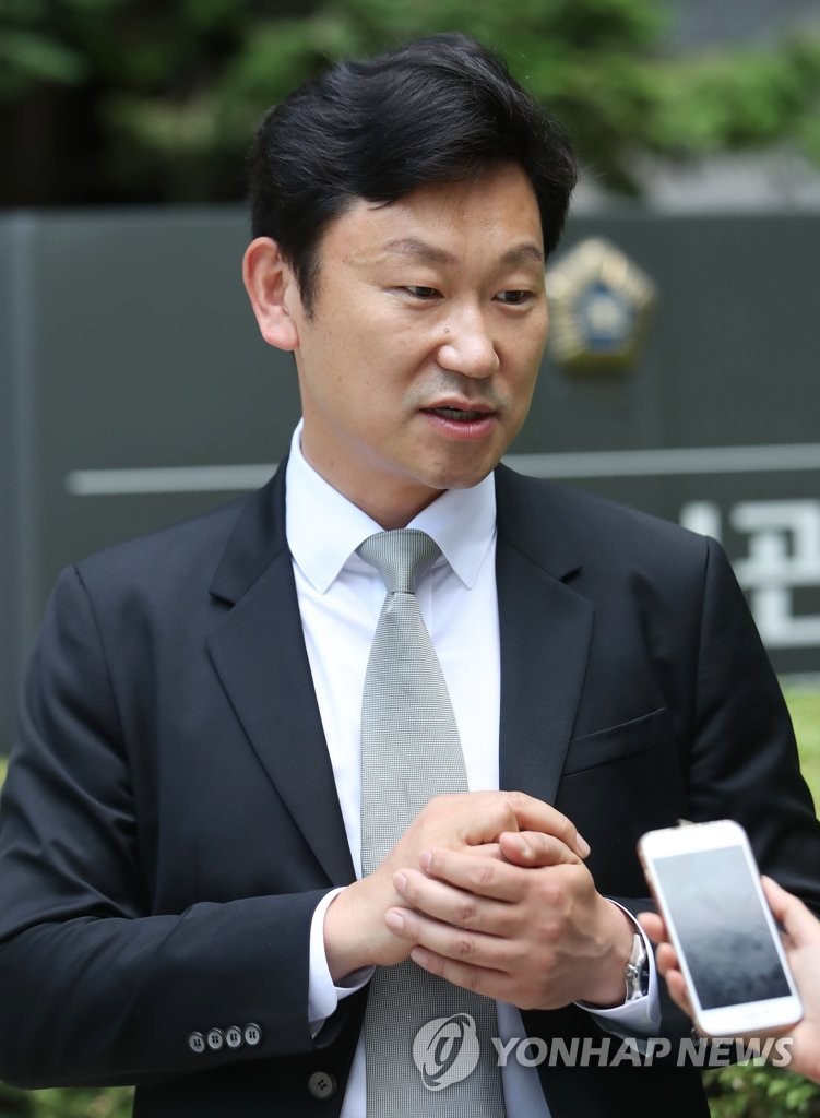 '박근혜 때문에 피해봤다' 오늘 첫 민사소송 재판