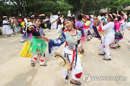 지난해 열린 용인 팔도품바 경연대회