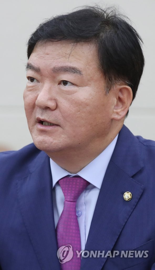 한국당 민병욱 대변인