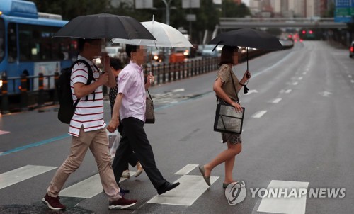 비 내리는 거리