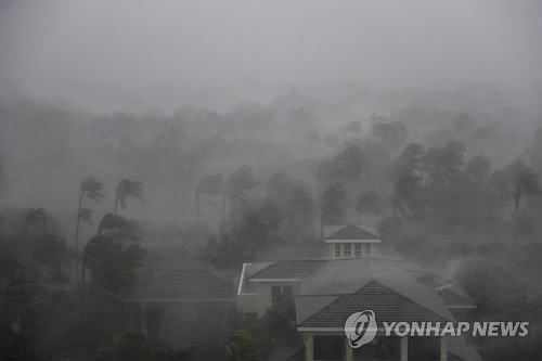 허리케인에 휩싸인 美플로리다