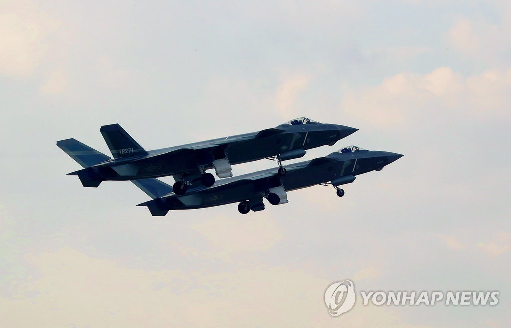 中공군, 차세대 스텔스 전투기 젠-20 첫 실전훈련