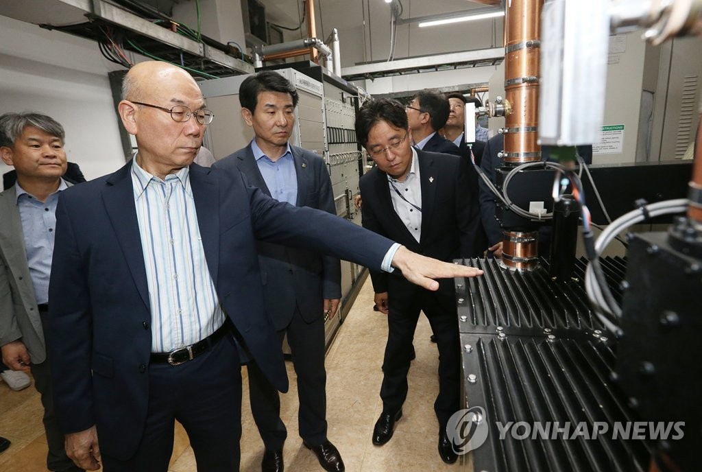이효성 방통위 위원장, KBS 현장방문