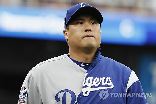 아쉬운 피홈런 두 방…류현진, 5승 사냥 실패