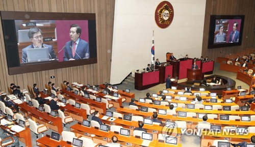 심재철, 김동연과 '격돌'