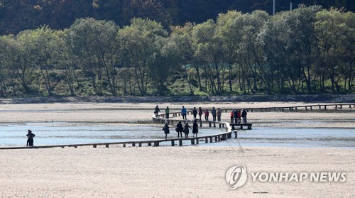 영주 무섬마을 찾은 관광객