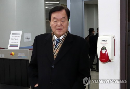 '노무현 명예훼손' 김경재, 2심도 집유