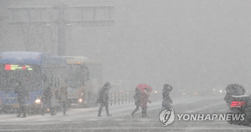 앞이 안 보여
