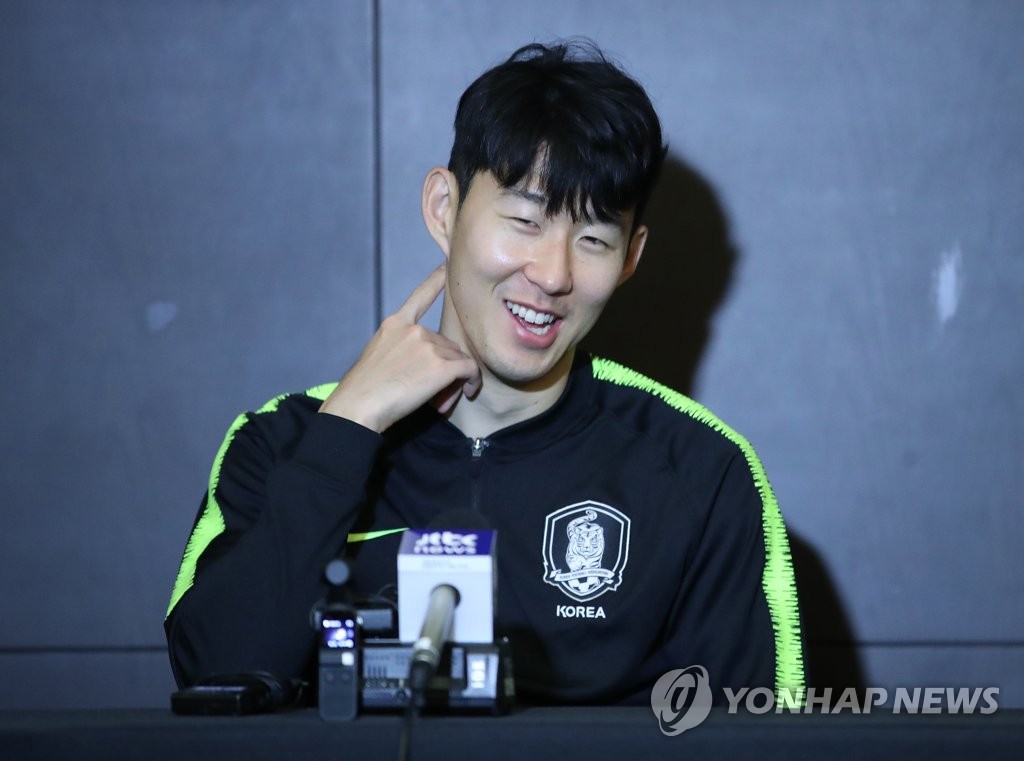 손흥민의 미소가 우승까지