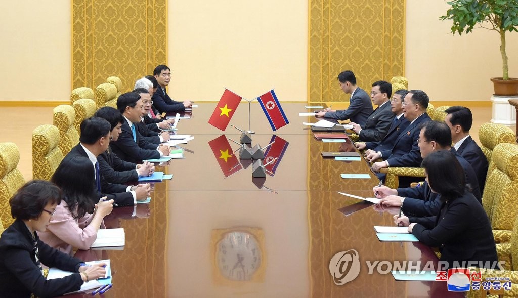 Diálogos de cancilleres de Corea del Norte y Vietnam Diálogos de cancilleres de Corea del Norte y Vietnam