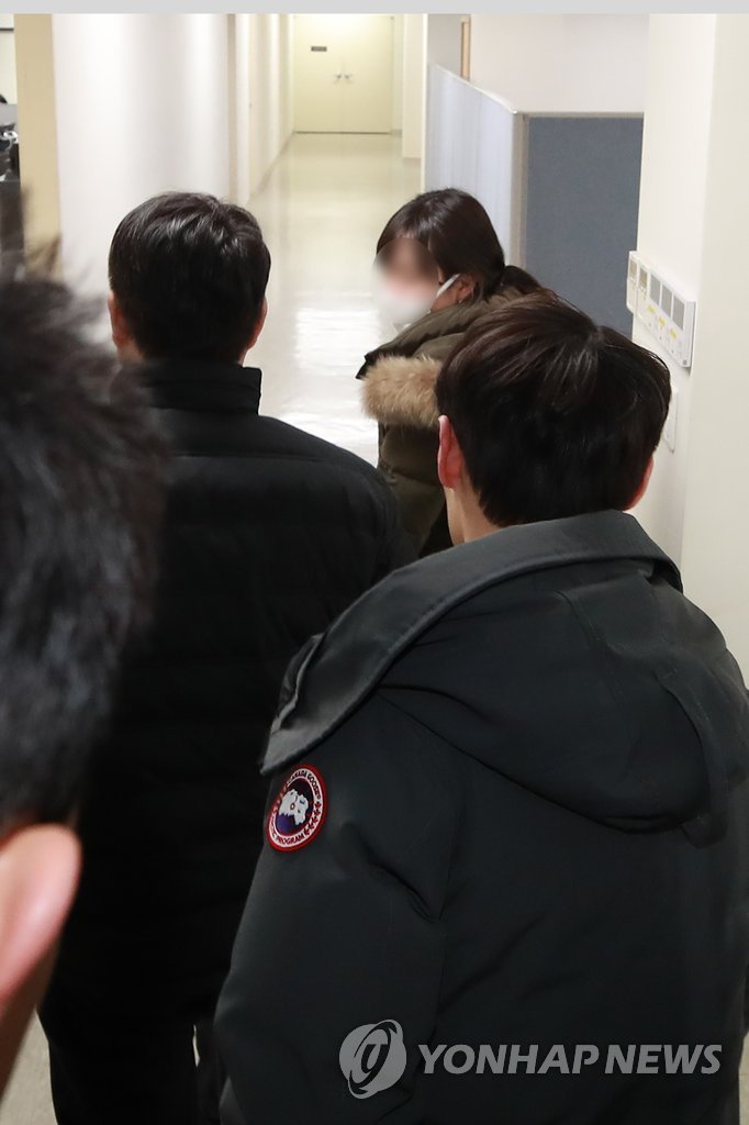 경찰, 강남 클럽 ‘버닝썬’ 압수수색
