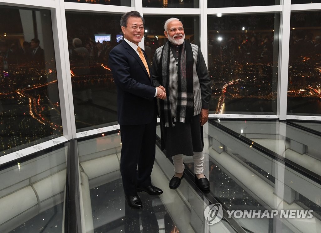 서울 최고층 전망대 찾은 한·인도 정상