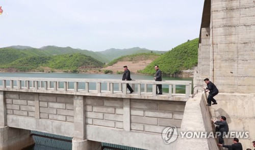 북한 김정은, 금야강 발전소 시찰