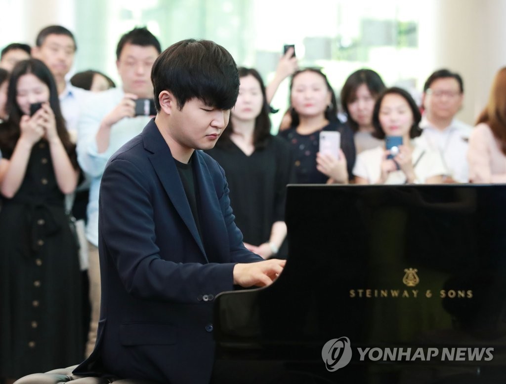 S. Korean pianist Sunwoo Yekwon S. Korean pianist Sunwoo Yekwon