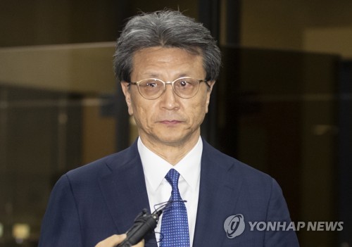 검찰 나서는 정현호 삼성전자 사장