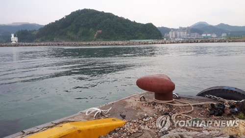 北 어선 정박 장소로 추정되는 삼척항 부두