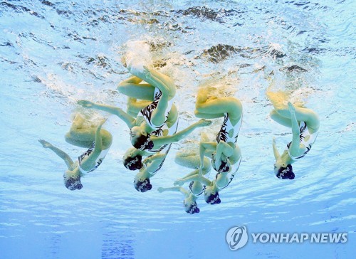 '물 속의 한국 인어들'