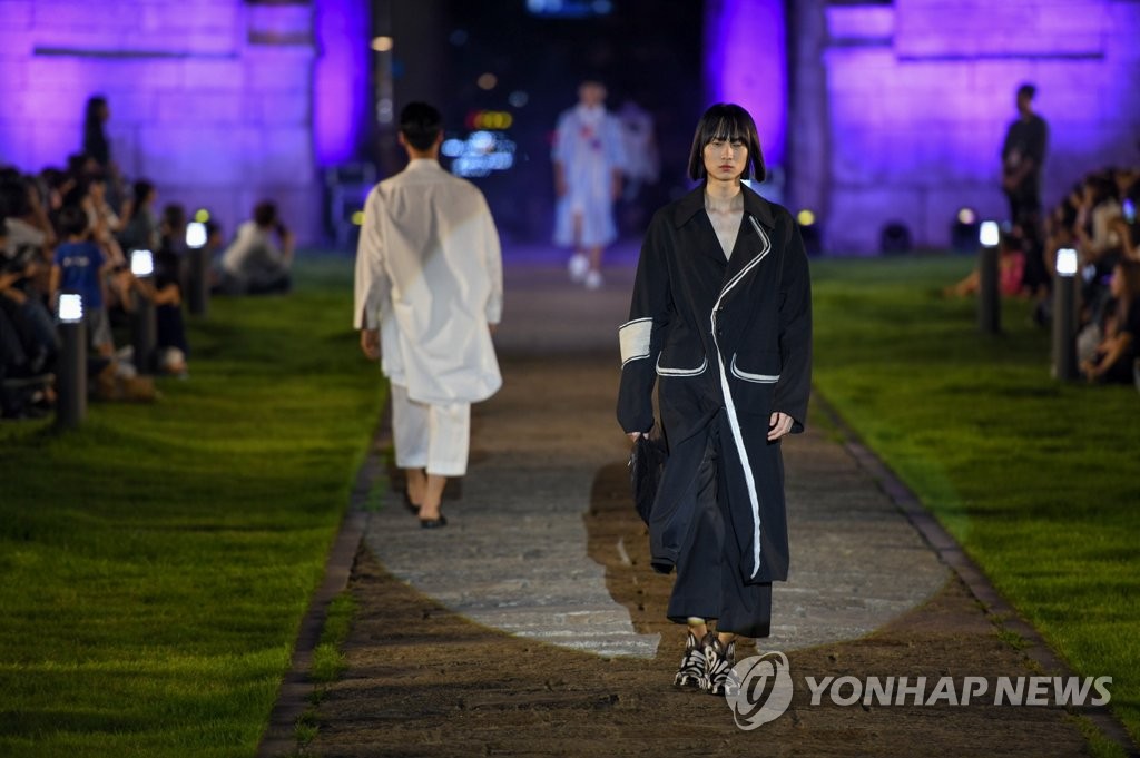 대한민국임시정부 수립 100주년, 한국의 얼 담은 패션쇼