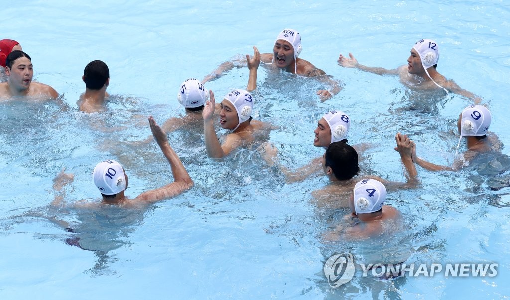 S. Korea's 1st water polo win S. Korea's 1st water polo win